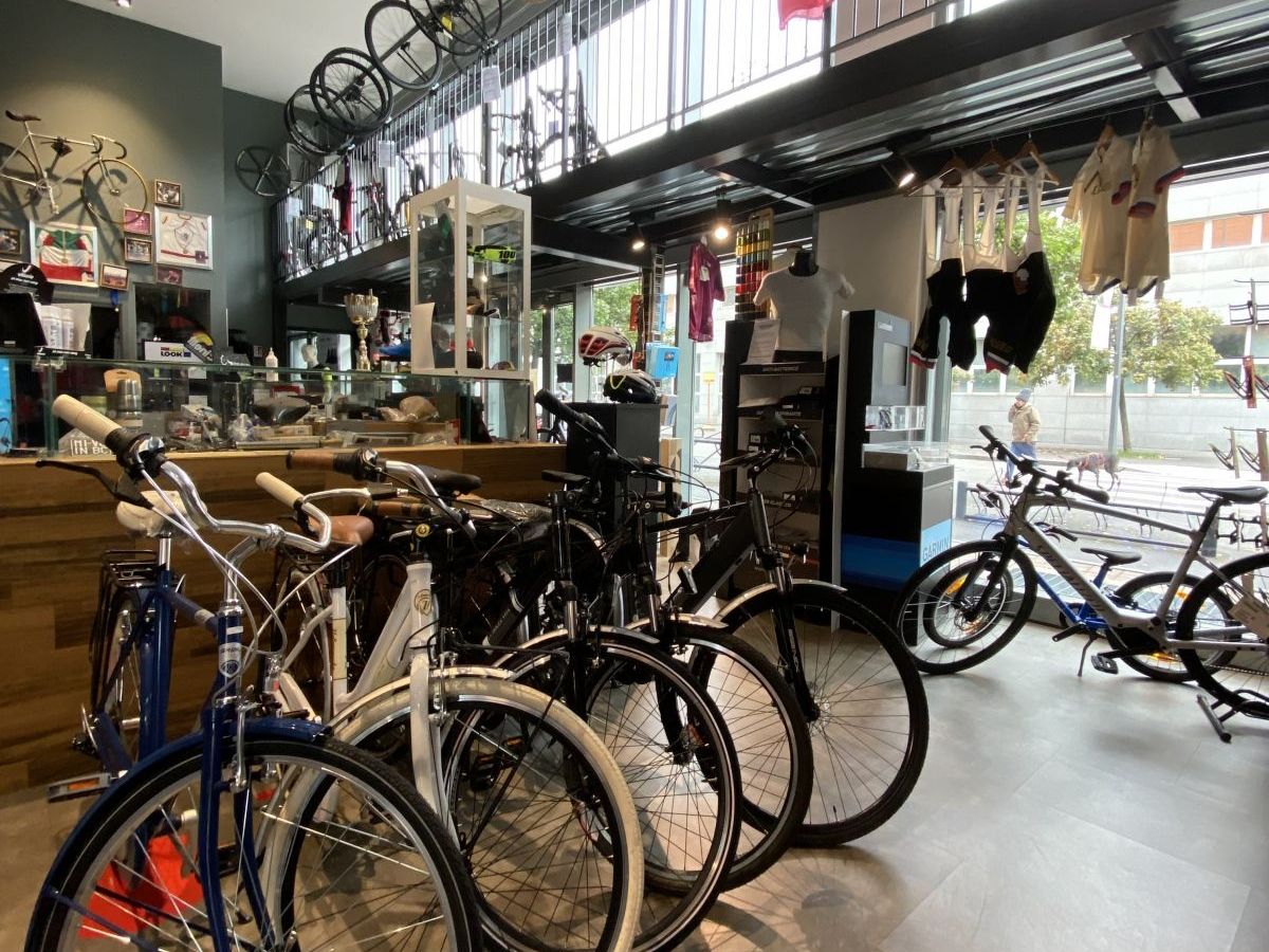Cicli Esposito Milano, vendita e assietnza biciclette