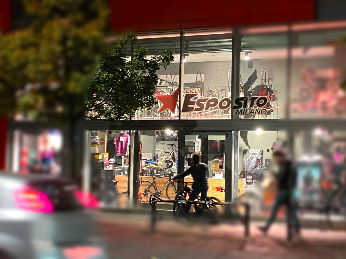 Cicli Esposito, un posto unico in Milano